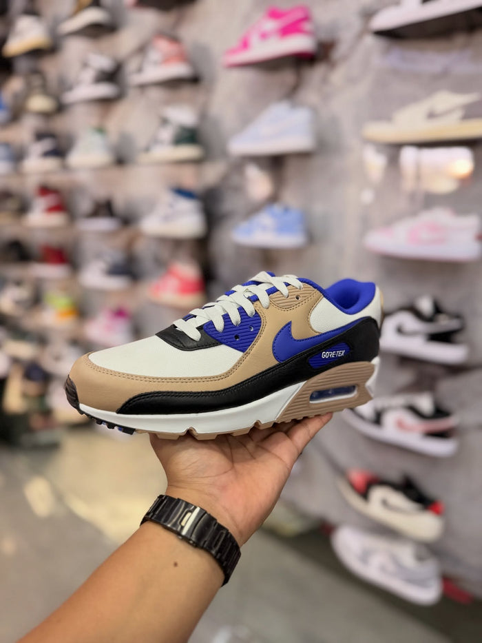 NIKE AIR MAX 90 · foto 1 · besneaker Instagram
