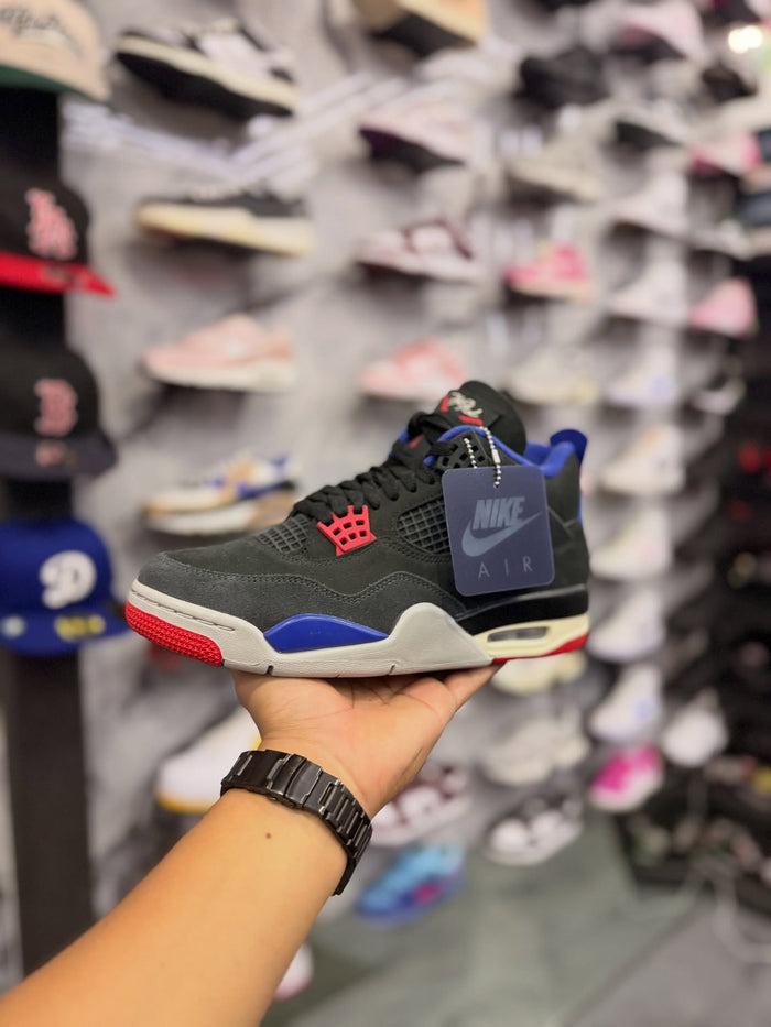 JORDAN 4 RARE AIR · foto 1 · besneaker Instagram