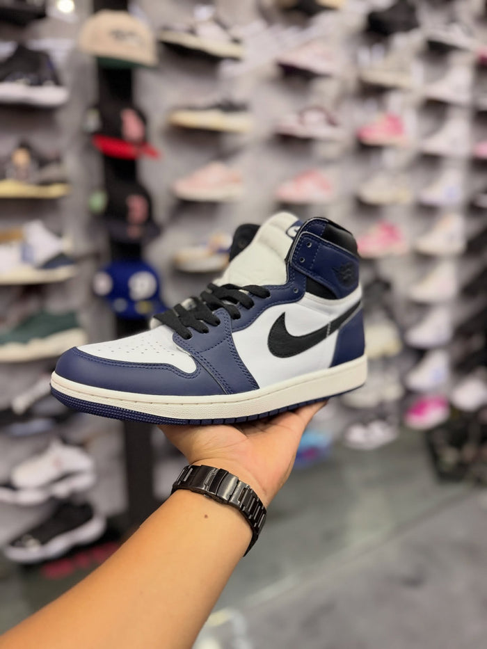 JORDAN 1 HIGH MIDNIGH NAVY · foto 1 · besneaker Instagram