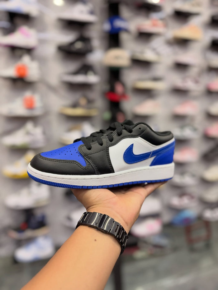 JORDAN 1 LOW ROYALE TOE · foto 1 · besneaker Instagram
