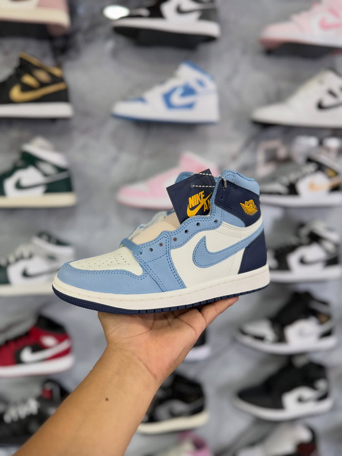 JORDAN 1 HIGH FIRST IN FLIGHT · foto 1 · besneaker Instagram