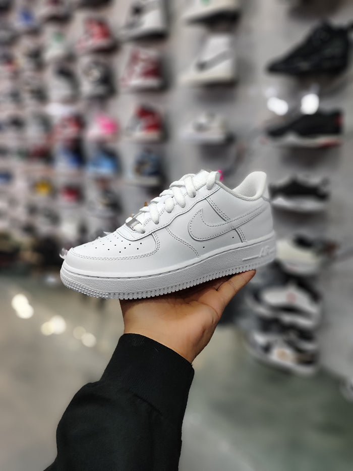 AF1 TRIPLE WHITE