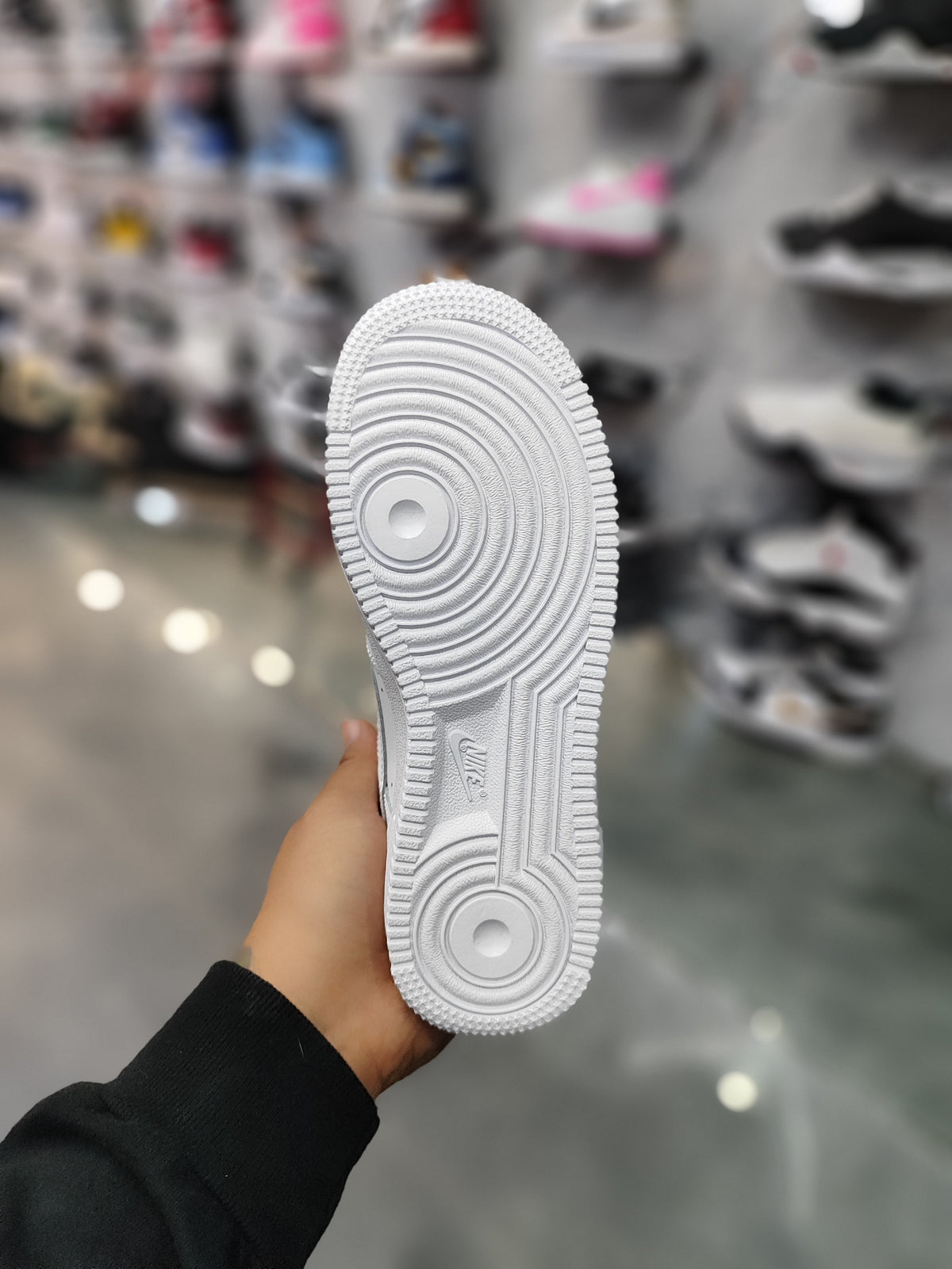 AF1 TRIPLE WHITE