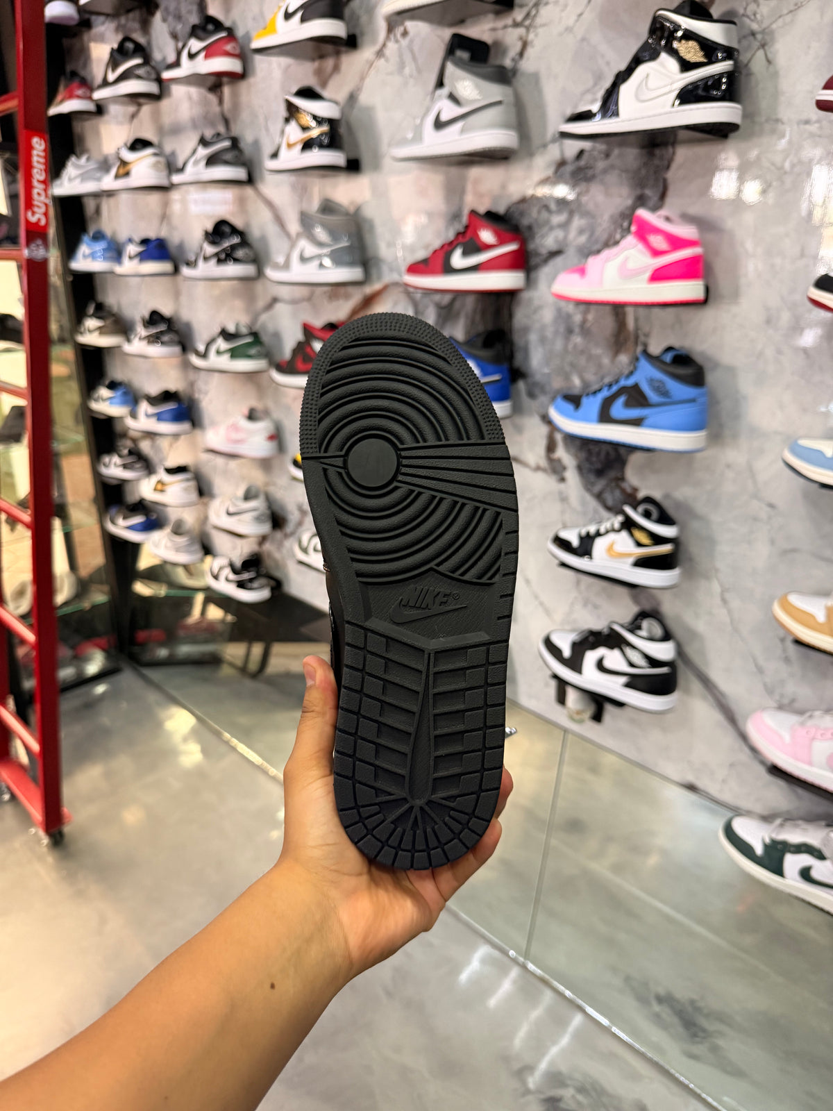JORDAN 1 LOW BLACK CROC