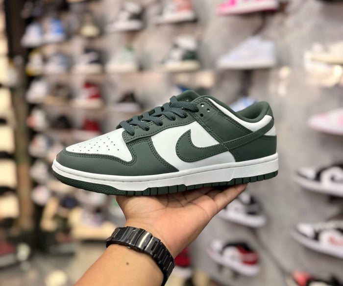 DUNK LOW