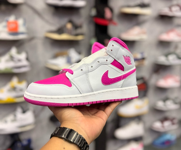 JORDAN 1 MID FIRE PINK
