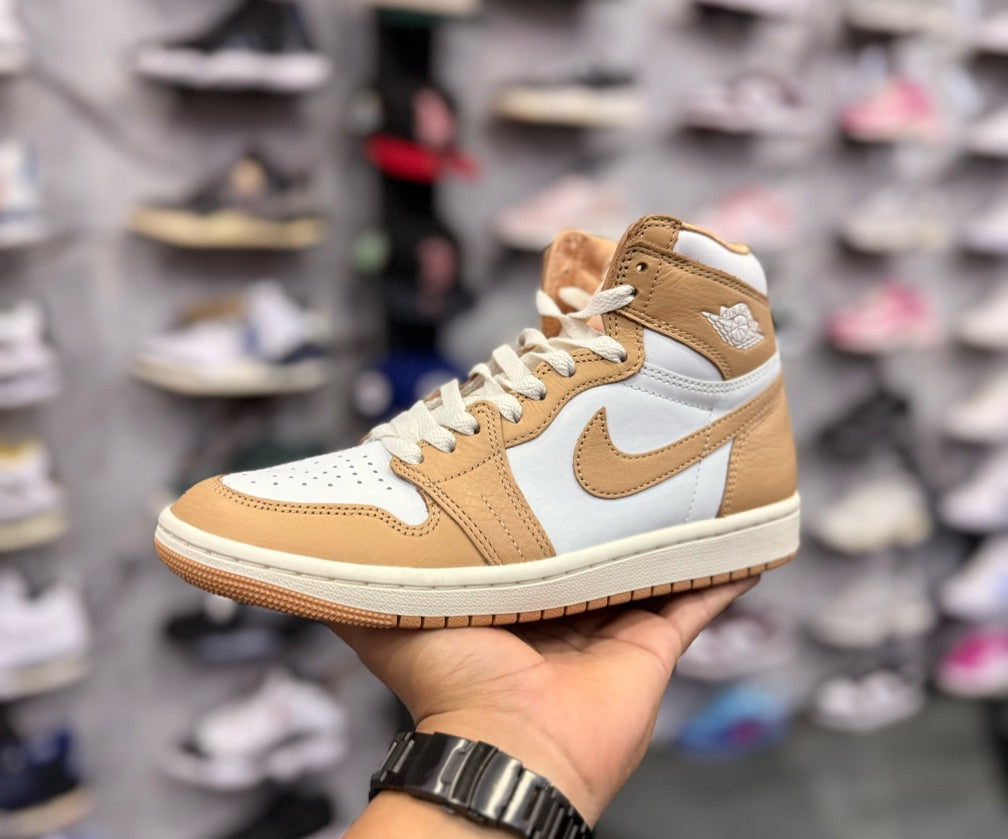 JORDAN 1 HIGH PRALINE