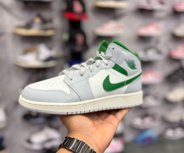 JORDAN 1 MID PINE GREEN