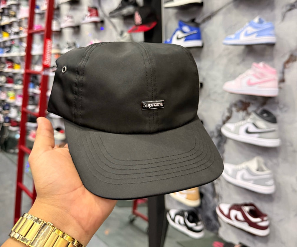 Gorra Supreme