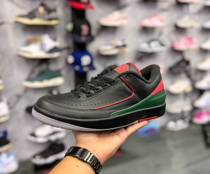 JORDAN 2 LOW