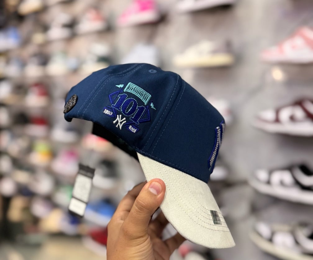 KEVIN HATS
