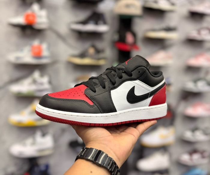 JORDAN 1 LOW BRED TOE 2.0