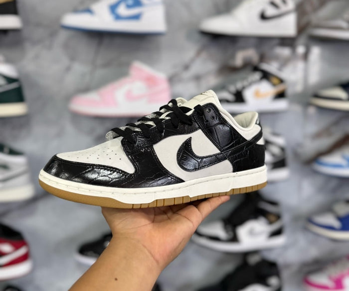 DUNK LOW XL PANDA
