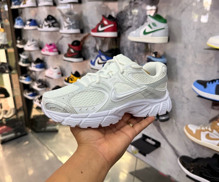 Nike v5 RNR